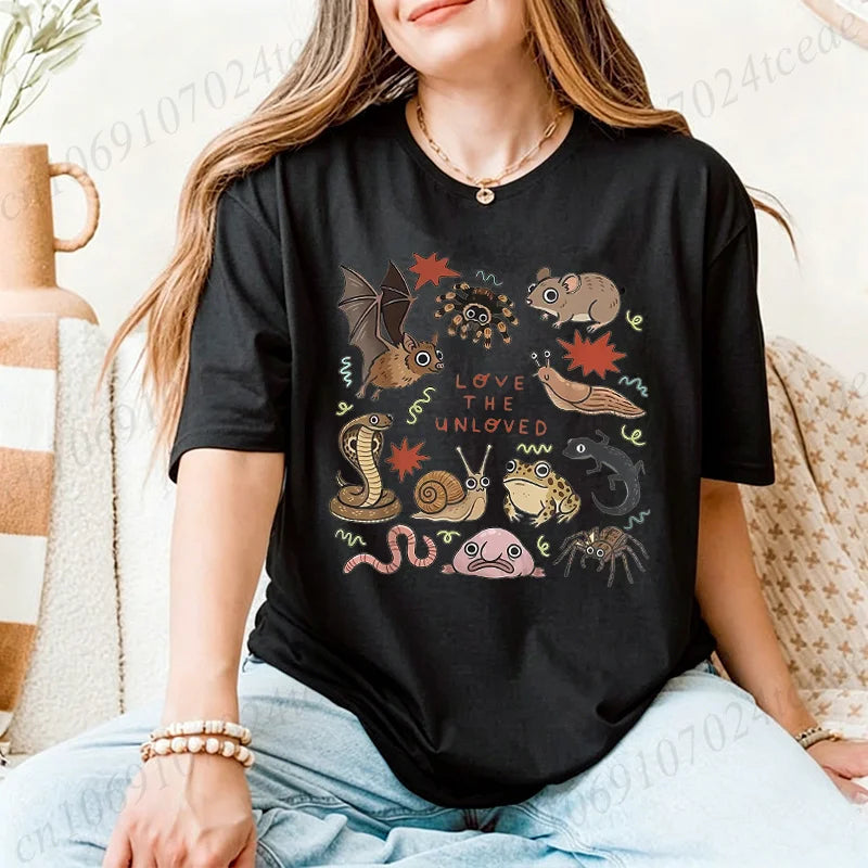 Cute Weird Animal Print Women T Shirt Retro Entomology Tshirt Casual Short Sleeve Ladies Daily Streetwear Fashion Trendy Tops