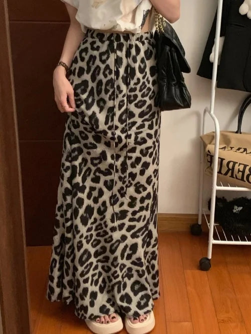 Fashion Leopard Print Long Skirt Women Casual Vintage High Waist Floor Length Skirt Summer Y2K Streetwear Satin Midi Skirts